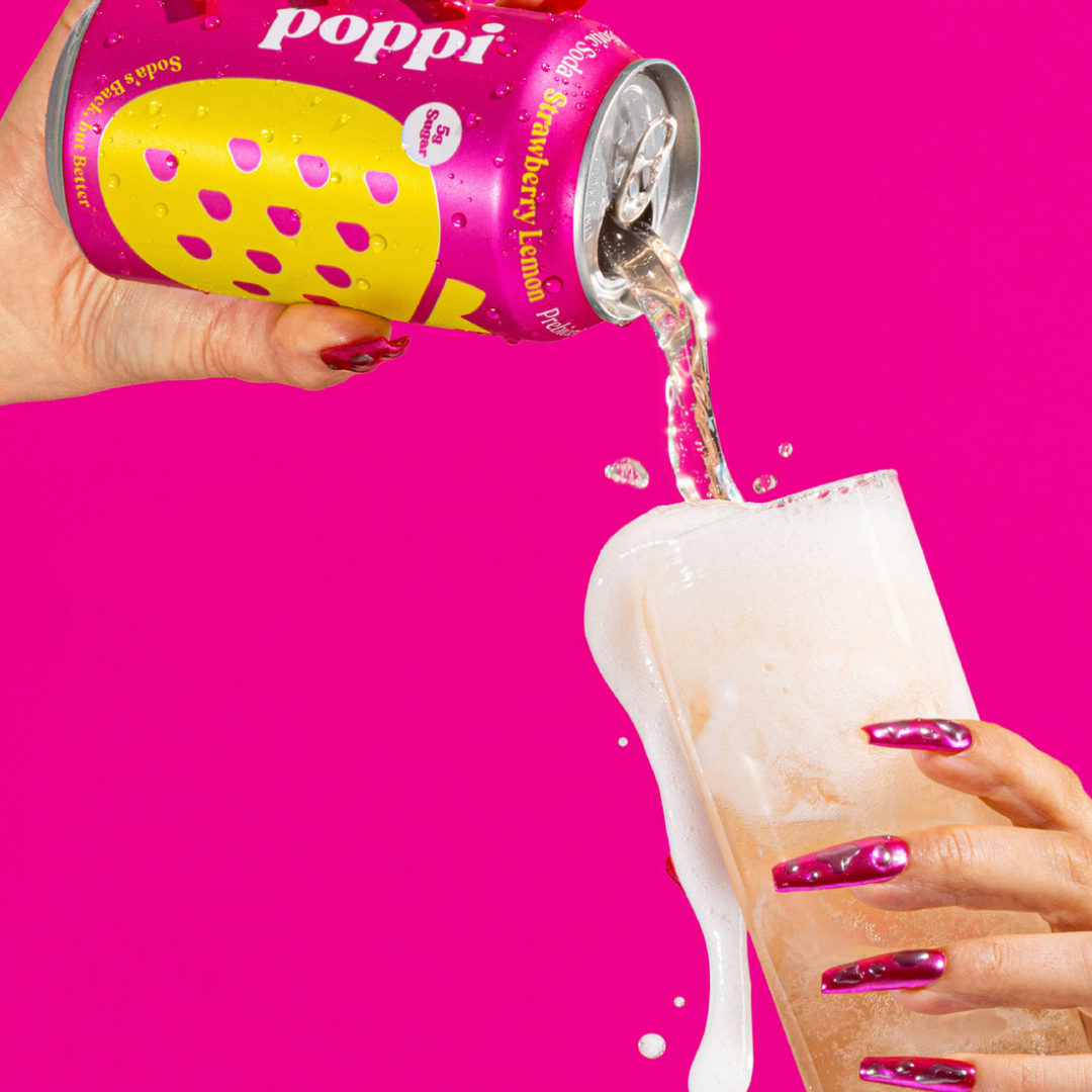 Poppi Strawberry Lemon Prebiotic Soda - Can